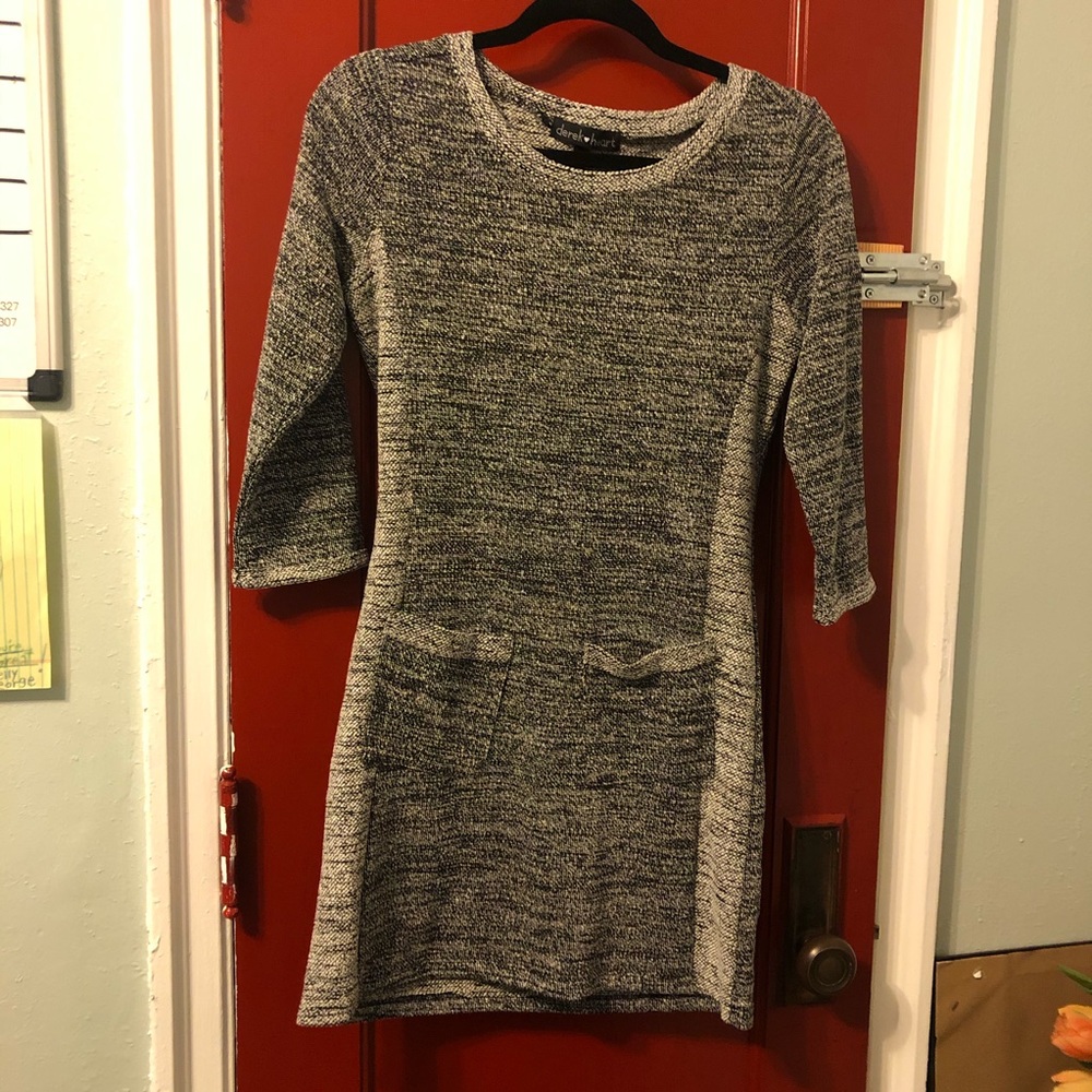 Great Heathered dress with pockets sizeM
